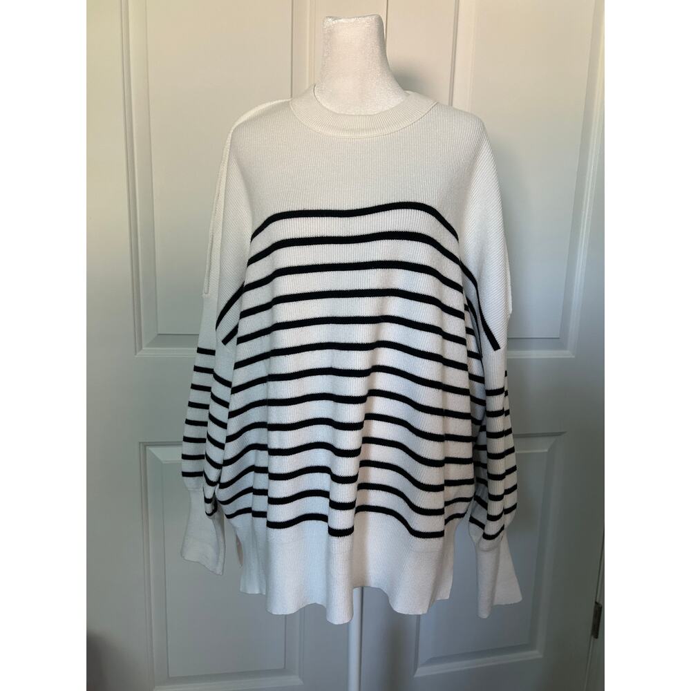 Lillusory Striped Sweater Large White Black Oversized Knit Pullover